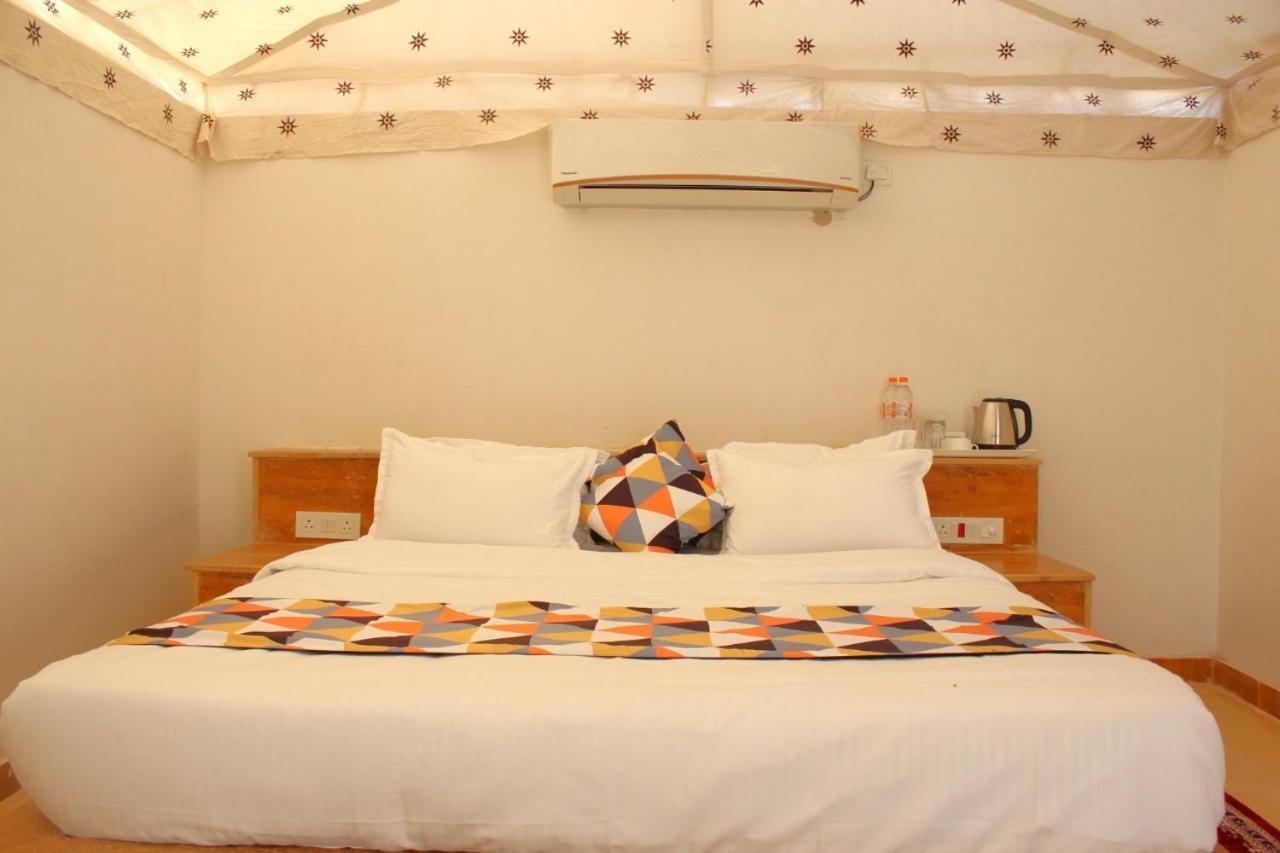 Best Desert Camp In Jaisalmer Red Velvet Bagian luar foto