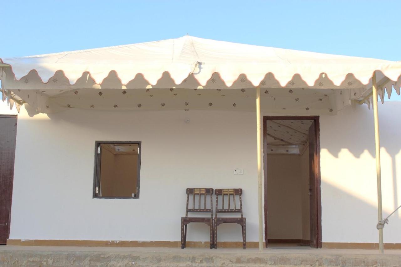 Best Desert Camp In Jaisalmer Red Velvet Bagian luar foto
